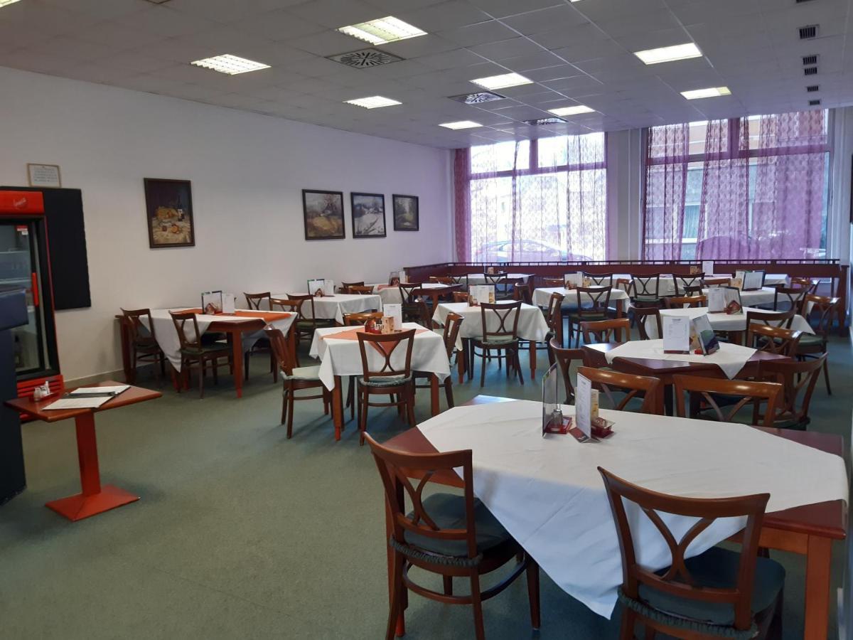 Hotel Slezan